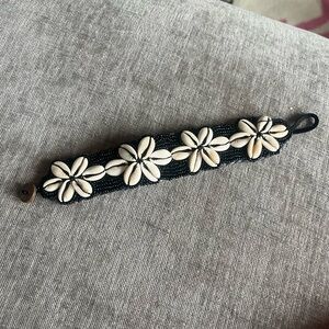 Vintage 90s Beaded Cowrie Shell Bracelet Armband Black Cuff Bead Hippie Boho
